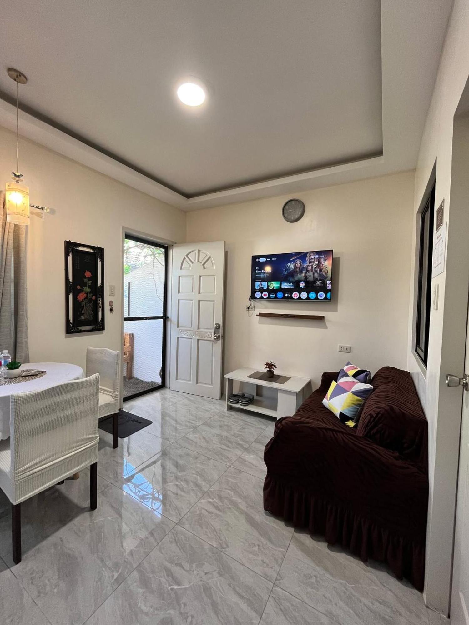 Gensan Homey Apartment General Santos City エクステリア 写真